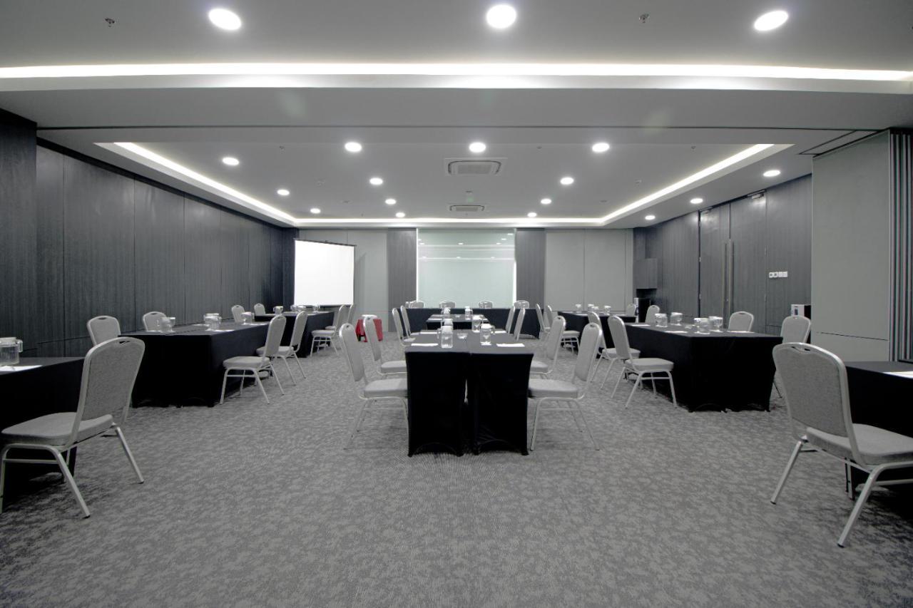 Laska Hotel Subang Exterior foto